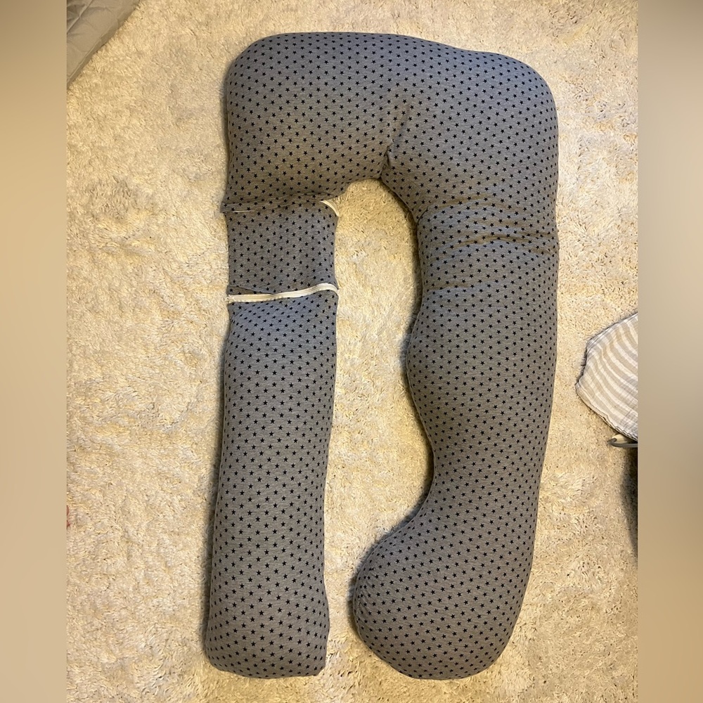 Like new pharmedoc pregnancy pillow